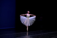 bs0007-870-KENEDI SAMPSON-GISELLE-BACKSTAGE-ADC DAL 2025